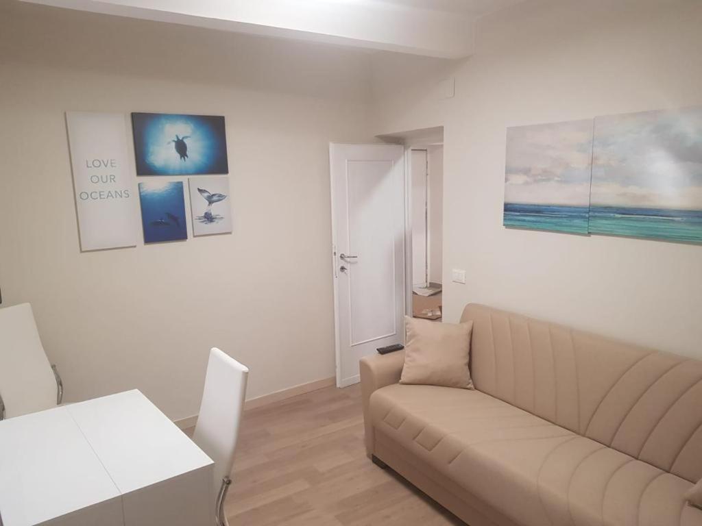 Trilocale Nel Centro Di Sampierdarena Apartment Genova Exterior foto