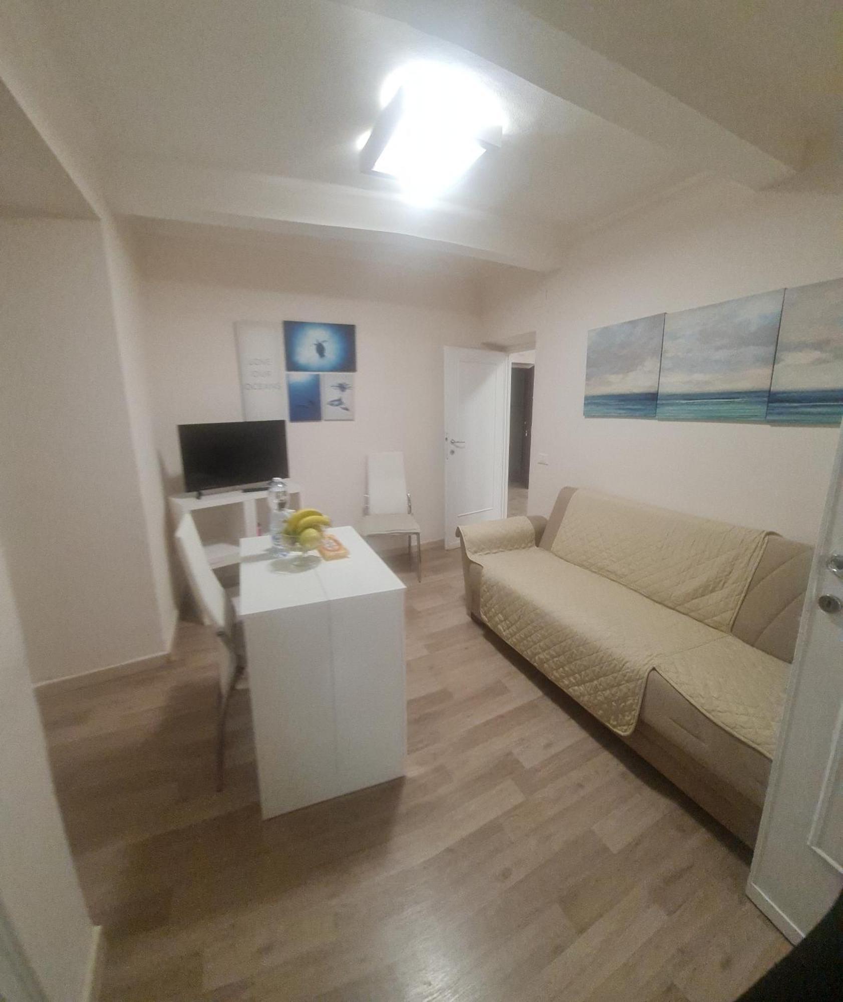 Trilocale Nel Centro Di Sampierdarena Apartment Genova Exterior foto